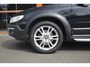 Volvo XC70 T5 FWD Summum | Dealer Onderhouden | Panoramadak | Automaat | Stoelverwarming | Rondom Parkeersensoren |