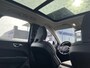 Volvo XC60 T6 Plug-in hybrid AWD Plus Dark | 360 Graden Camera | Trekhaak | Panoramadak | Apple Carplay | Stoel- en Stuurverwarming |