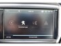 Peugeot 2008 1.2 PureTech Allure PANO TREKHAAK 1e-EIGENAAR CARPLAY DAB NAVI NAP HALFLEER ZEER-NETJES! CRUISE PDC CLIMA DISTRIBUTIE=VERVANGEN! ENZ.