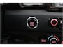 Kia Niro Hybrid 1.6 GDi DynamicPlusLine - Trekhaak - Navigatie - Stoel-/stuurverwarming - Keyless - Cruise Control Adaptief - Fabrieksgarantie tot 05-2026