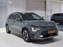 Kia Niro EV Air 64.8 kWh Stoel en Stuur verwarming, Apple Carplay/Android Auto, Navigatie, Camera.
