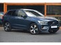 Volvo XC60 T6 Hybride AWD Plus Dark | Geventileerde stoelen | Panoramadak | Trekhaak | Stoel + Stuur Verwarmd | Adaptive Cruise |