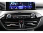 Ford Kuga 2.5 PHEV Titanium | Stoel-/stuurverwarming | Voorruitverwarming | Camera | Climate Control | 18 inch velgen | Navigatie | Cruise Control