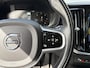 Volvo V60 Cross Country 2.0 D4 AWD Intro Edition / Polestar-Engineered / Automaat / NL-Auto / Dealer-Onderhouden / Vol-Leder / Stoelverwarming V+A / Stuurverwarming / Adaptieve Cruise-Control / Elektr.-Wegklapbare Trekhaak / Keyless / Elektr.-Achterklep / Dodehoek-Detectie / Apple-Carplay & Android-Auto / Adaptieve LED-Koplampen / Climate-Control / DAB Radio-Bluetooth / Navi / PDC V+A / 18'' LMV / ENZ.