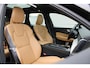 Volvo XC60 T4 Automaat Inscription |Panoramadak| Lichtmetalen velgen 19" | Lederen Bekleding | Voorstoelen Verwarmd | Electronic Climate Controle | Navigatiesysteem Full Map + Hard Disk | Parkeersensor Voor + Achter | Keyless Entry | Elektrisch Bedienbare Achterklep Met Sensorsturing |