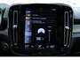 Volvo XC40 T5 Automaat Recharge R-Design | Panoramadak|Trekhaak | Adaptieve Cruise Control | Pilot Assist |MicroTech bekleding | Harman Kardon Audio | 360° camera | Elektrische Bestuurdersstoel met Geheugen | Elektrische bijrijdersstoel | DAB | 20" Lichtmetalen Velgen