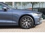 Volvo V60 B4 Core 197pk | Adaptive Cruise | Climate | Navi | Carplay | Virtual | Trekhaak | Dodehoek | Keyless |