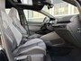 Volkswagen Golf 1.5 eTSI R-Line Business | Panoramadak | Keyless | Stoel verwarming | Camera |