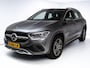 Mercedes-Benz GLA 200 Business Solution Luxury | Nieuw Model | Led-high performance | Stoelverwarming | Cruise Navigatie , Carplay/Android auto, Winterwielenset