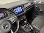Volkswagen T-Roc 1.5 TSI SPORT/KEY-LESS/DODE HOEK/CARPLAY/CAM/DIGI CP/ENZ