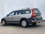 Volvo XC70 3.2 Momentum Youngtimer Automaat Trekhaak Leer Cruise Pdc Voll.Onderhouden!