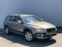 Volvo XC70 3.2 Momentum Youngtimer Automaat Trekhaak Leer Cruise Pdc Voll.Onderhouden!