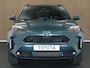 Toyota Yaris Cross 1.5 Hybrid 130 Dynamic - DIRECT NIEUW UIT VOORRAAD LEVERBAAR - NAVIGATIE - PARKEERSENSOREN VOOR/ ACHTER - VOORSTOELEN VERWARMD - STUUR VERWARMD - DODEHOEK DETECTIE - KEYLESS ENTRY/ START - CLIMATE CONTROL - APPLE CARPLAY/ ANDROID AUTO
