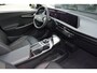 Kia EV6 Light Edition 58 kWh | Trekhaak | Stuur + Stoelverwarming | Navigatie | Camera | Tot 10Jr. Kia-garantie |