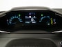 Peugeot e-2008 EV Active Pack 50 kWh Sport (APPLE CARPLAY,NAVI,CAMERA,STOELVERWARMING,CLIMATE,CRUISE,LED,LM VELGEN,NETTE STAAT)