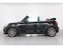 MINI Cooper Mini Cabrio 1.5 Chili Serious Business | Stoelverwarming | Camera | Head-Up | Climate Control | Leder | Sportstoelen | Led | Keyless |