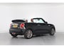 MINI Cooper Mini Cabrio 1.5 Chili Serious Business | Stoelverwarming | Camera | Head-Up | Climate Control | Leder | Sportstoelen | Led | Keyless |