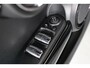 MINI Cooper Mini Cabrio 1.5 Chili Serious Business | Stoelverwarming | Camera | Head-Up | Climate Control | Leder | Sportstoelen | Led | Keyless |
