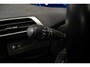 Peugeot 3008 1.2 PureTech Premium Sport (APPLE CARPLAY,NAVI,CAMERA,360 VIEW,CLIMATE,CRUISE,LED,GETINT,SPORTSTOELEN)