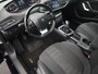 Peugeot 308 1.2 PureTech Blue Lease Executive TREKHAAK / PANORAMADAK / CAMERA / CARPLAY / NAVI / CLIMA / PDC / BLUETOOTH / CRUISE / NL-AUTO