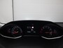 Peugeot 308 1.2 PureTech Blue Lease Executive TREKHAAK / PANORAMADAK / CAMERA / CARPLAY / NAVI / CLIMA / PDC / BLUETOOTH / CRUISE / NL-AUTO