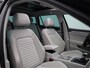 Volkswagen Passat Variant 1.4 TSI PHEV GTE Business | PANO | Achteruitrijcamera | Ambient | Memory | ACC | Keyless | Carplay | Virtual Cockpit |
