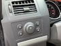 Opel Zafira 1.8 Cosmo LEER NAVI TREKHAAK PDC CRUISE-CONTROL