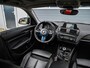 BMW 1-Serie 114i Upgrade Edition | Leder | Schuifdak | Xenon | Sportstoelen | PDC