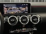 Mercedes-Benz A-klasse 180 Business Solution AMG | AMG-styling | Panorama-dak | Achteruitrijcamera | Carplay | Cruise Control | Stoelverwarming | LED koplampen |