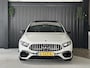 Mercedes-Benz A-klasse 180 Business Solution AMG | AMG-styling | Panorama-dak | Achteruitrijcamera | Carplay | Cruise Control | Stoelverwarming | LED koplampen |