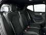 Volvo XC40 B4 Plus Black Edition | Panoramadak | 360° camera | Harman Kardon | Stoel- en Stuurverwarming | Trekhaak