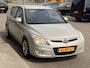 Hyundai i30 1.4i Dynamic 5DRS | CD-Speler | Airco | LM Velgen