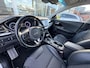 Kia Niro Hybrid 1.6 GDi DynamicLine Style Pack 18 Inch, Adaptieve Cruise Control, Draadloos Opladen, Achteruitrijcamera, Enz...