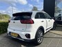 Kia Niro Hybrid 1.6 GDi DynamicLine Style Pack 18 Inch, Adaptieve Cruise Control, Draadloos Opladen, Achteruitrijcamera, Enz...