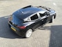 Renault Clio 1.0 TCe Intens Stoel verwarming, DAB, Carplay, parkdistance, prive glas, 17 inch velgen, cruise + climate control