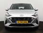 Hyundai i10 1.0 COMFORT 5-ZITS | NAVI via APPLE CAR PLAY & ANDROID AUTO | AIRCO | CRUISE | WINTERPACK | LICHTMETALEN VELGEN | STUURVERWARMING | STOELVERWARMING | LAGE KMSTAND! | FABRIEKSGARANTIE GELDIG T/M 4-2027! |