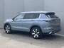 Mitsubishi Outlander 2.4 PHEV Business Edition / Trekhaak (1.600 KG) / 8 jaar Garantie / Origineel NL Auto / Yamaha Audio Installatie / Navigatie / Apple Carplay Android Auto / 360 Camera / HUD / Elektrische Achterklep / PHEV AWD 4WD