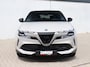 Alfa Romeo Junior Elettrica Speciale 54 kWh | Techno Pack | Warmtepomp | 18"