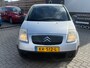 Citroën C2 1.1i Séduction leuke zuinig auto met een vol jaar apk koopje !