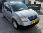 Citroën C2 1.1i Séduction leuke zuinig auto met een vol jaar apk koopje !