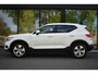 Volvo XC40 T2 129pk Aut. Momentum | Getint Glas | Navigation-Tech | 18''