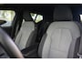 Volvo XC40 T2 129pk Aut. Momentum | Getint Glas | Navigation-Tech | 18''