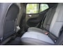 Volvo XC40 T2 129pk Aut. Momentum | Getint Glas | Navigation-Tech | 18''