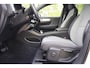 Volvo XC40 T2 129pk Aut. Momentum | Getint Glas | Navigation-Tech | 18''