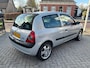 Renault Clio 1.2 Extreme | rijd en schakelt | lange apk | gewoon goedkoop rijden !