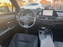 Lexus UX 250h Preference Line | Nieuwe multimedia, 18 inch, Dodehoekherkenning, Stoel + Stuurverwarming, Parkeersensoren