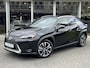 Lexus UX 250h Preference Line | Nieuwe multimedia, 18 inch, Dodehoekherkenning, Stoel + Stuurverwarming, Parkeersensoren