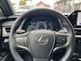Lexus UX 250h Preference Line | Nieuwe multimedia, 18 inch, Dodehoekherkenning, Stoel + Stuurverwarming, Parkeersensoren