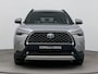 Toyota Corolla Cross Hybrid 140 Style | Trekhaak | Dodehoek detectie | Apple Carplay / Android Auto | Parkeersensoren voor/achter | Adaptive Cruise | Clima | Camera | 18 inch