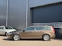 Volvo V70 2.0 D2 Inscription Edition bj.2015 Navi|Trekh|Opendak|Nap.